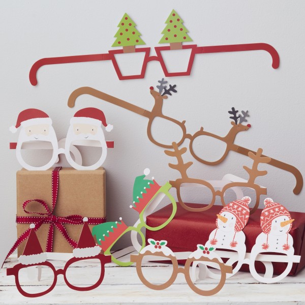 8 Novelty Christmas Glasses